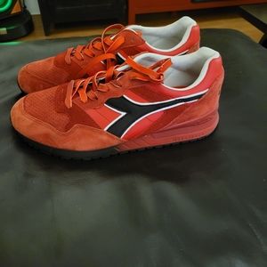 Men's sneakers 8 1/2